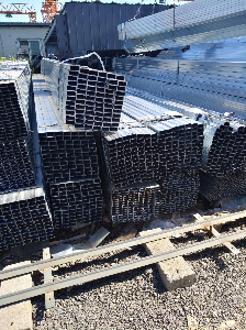 北京金城銳澤鍍鋅方管現(xiàn)貨圖片